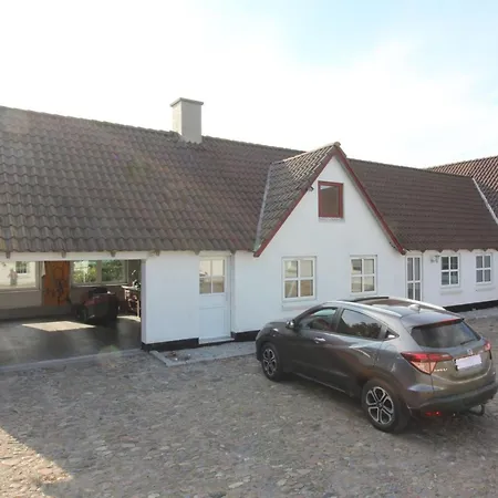Appartamento Idolf - 2km From The Sea By Interhome Hjørring